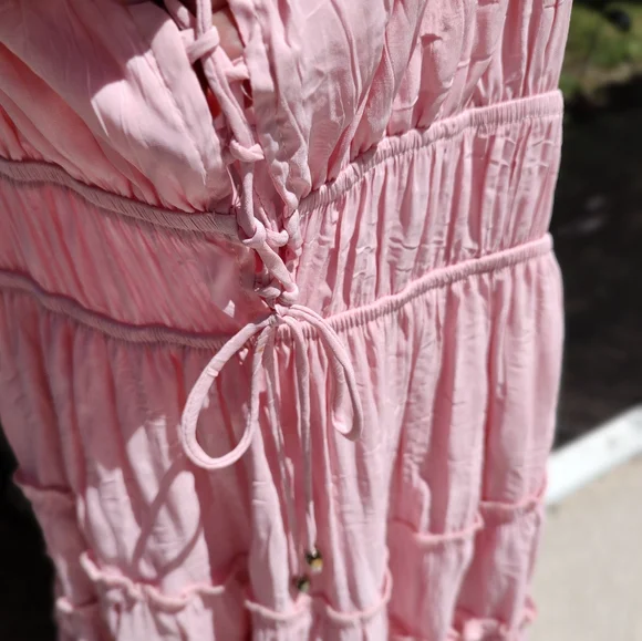 Saints+Secrets pink tiered mini - Picture 9 of 16